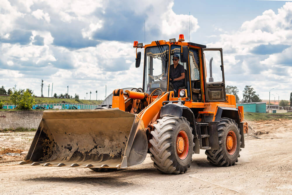 Earth moving equipment rentals in Hickory, North Carolina